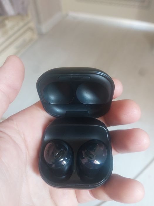 Samsung buds pro