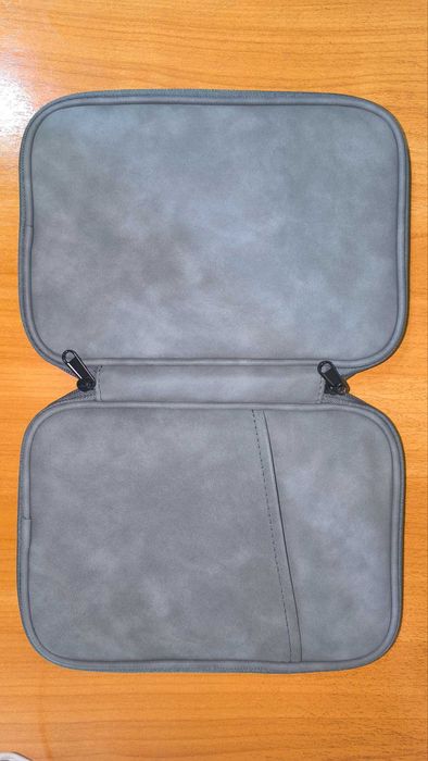 Стильный практичный органайзер мягкой замши для планшета и аксессуаров