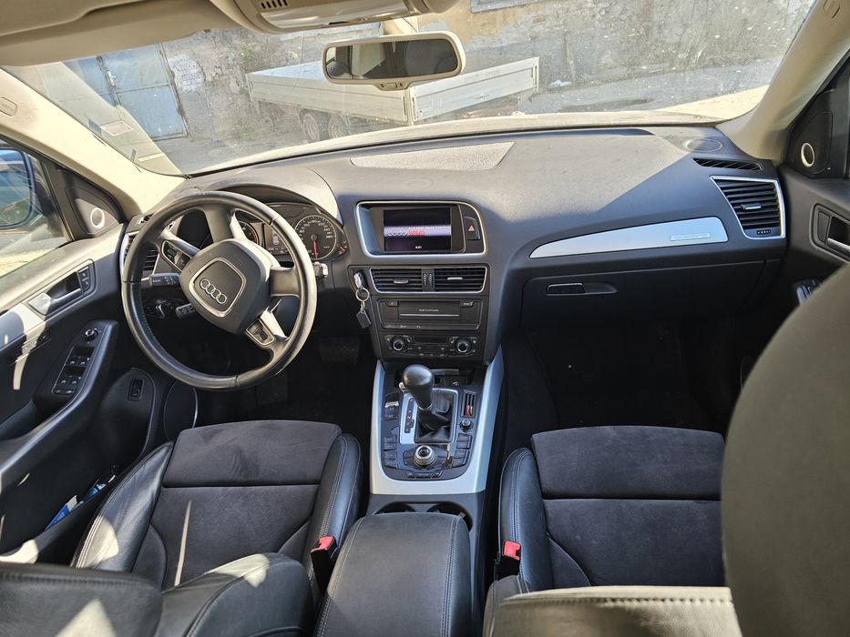 Audi Q5 2.0 TFSI 211 ks  НА ЧАСТИ s tronic. проблем в мотора