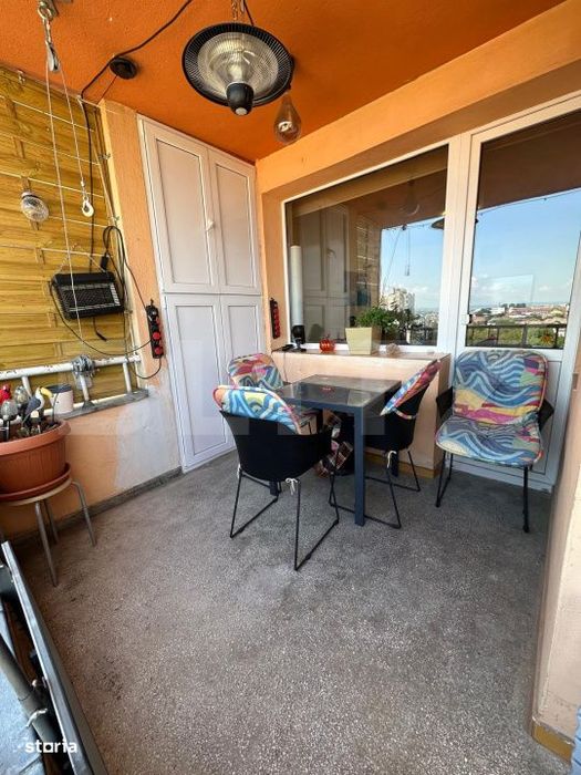Apartament modern cu 3 camere, complet mobilat si utilat – Zona semi
