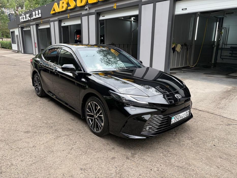 Аренда авто с водителем Toyota Camry