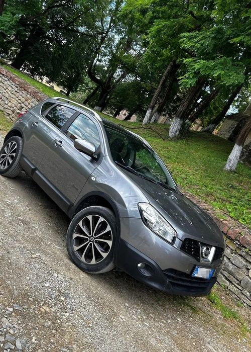 Nissan Qashqai 1.5 dci / adus recent in tara