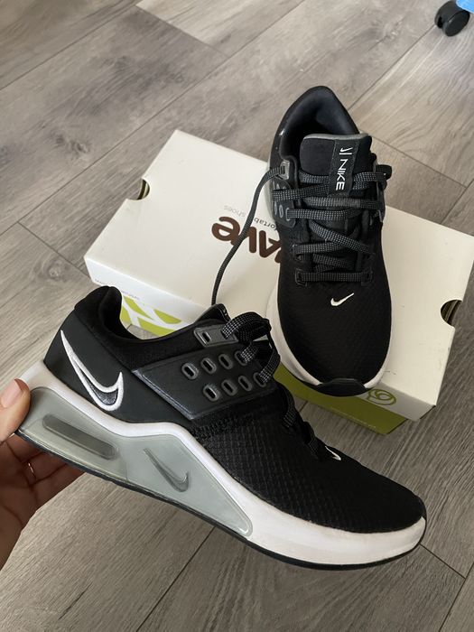 Adidasi nike air max