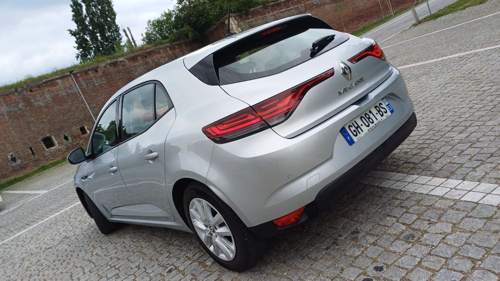 RENAULT Megane 2022 — imagine 4
