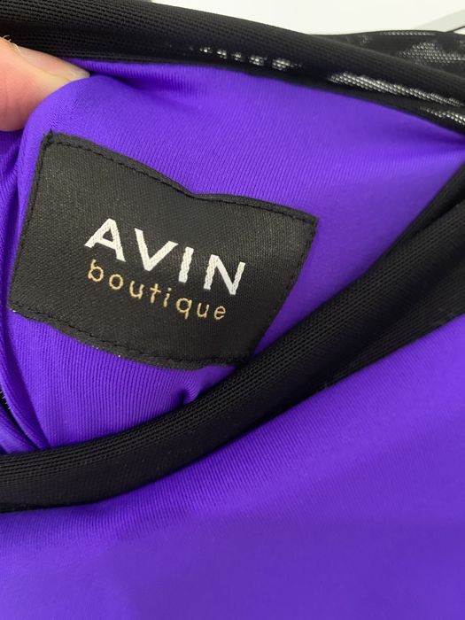 Пола Avin Авин налична в М размер