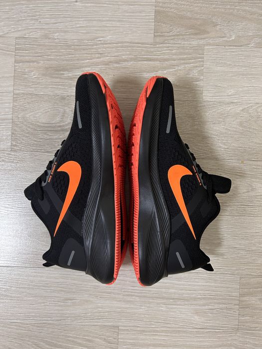 Чисто нови маратинки Nike