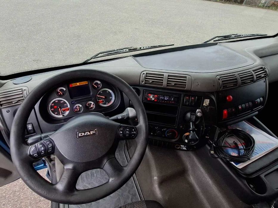 Грузовик Кран DAF CF85.460