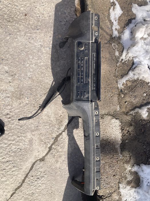 Продам запчасти на бмв в оригинале