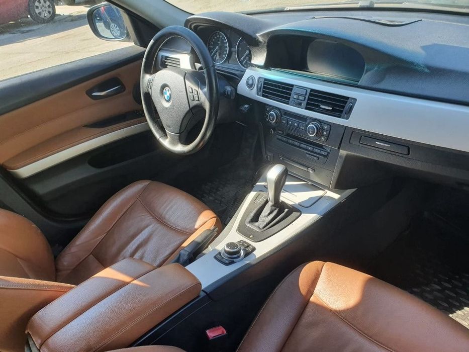 Dezmembrez BMW seria 3 e91 facelift motor 2.0d 177cp N47D20C  plafon bara capota fata far stanga dreapta cutie de viteze automata dezmembrari