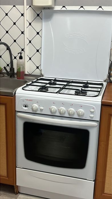 Газовая плита б/у