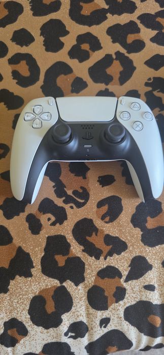 Play station 5 digital edition,2controler,statie de incarcare