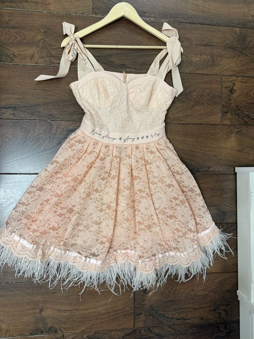 Розова рокля пачка с пера, размер S, ALESSA