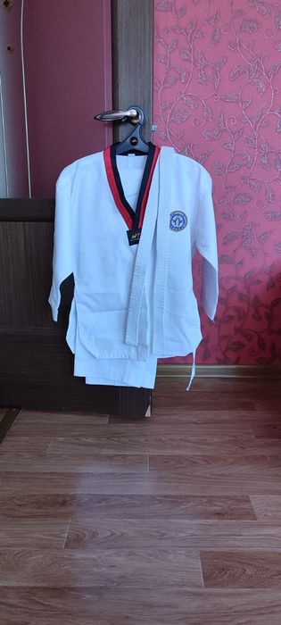 Одежда для тхэквондо