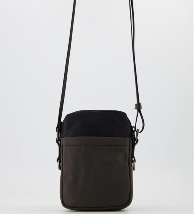 Dsquared2 оригигинална чанта