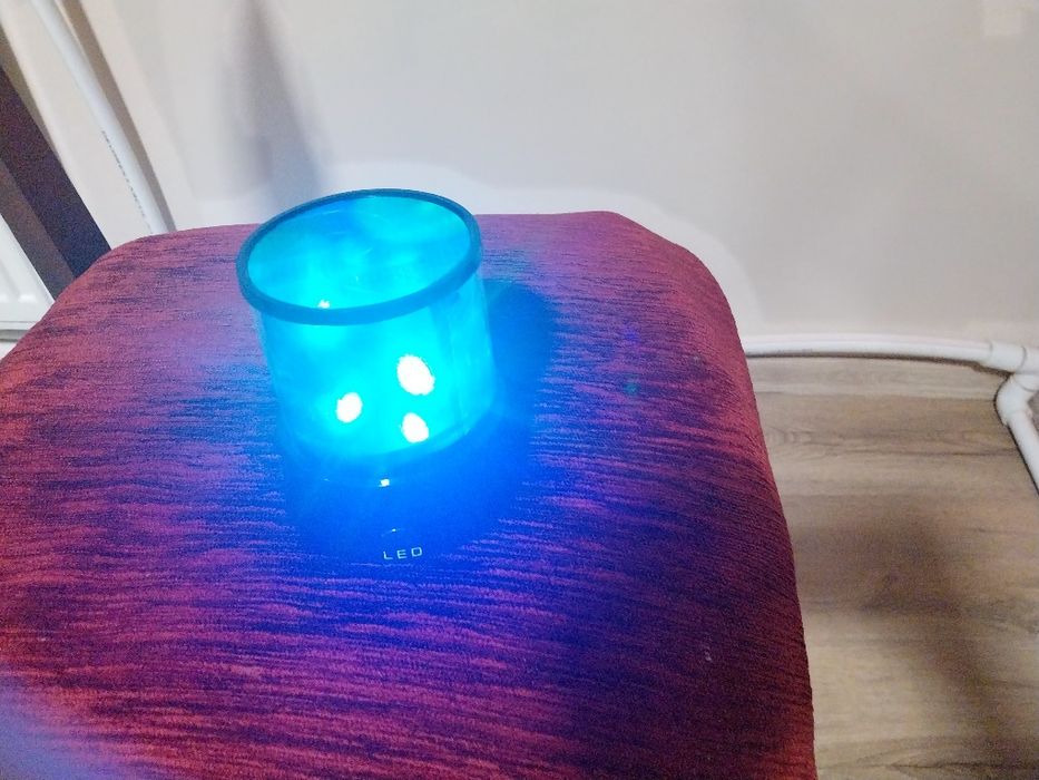 светеща въртяща лампа