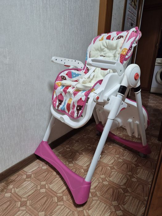 Детский стульчик для кормления б/у
