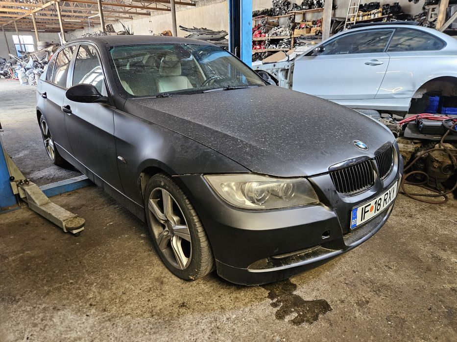 Piese auto BMW e90 325xi non-lci volan stanga