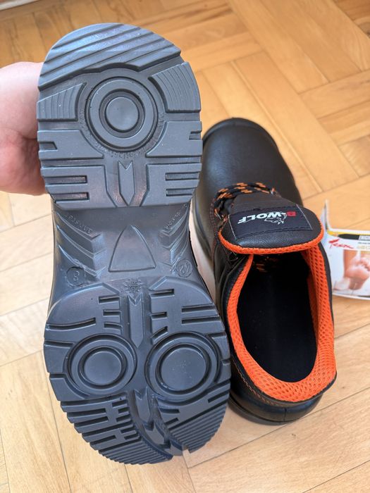 Работни обувки 42