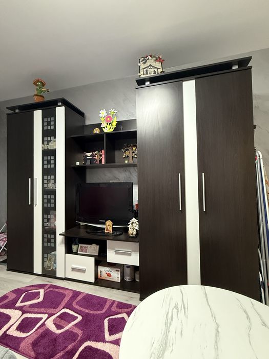 Mobilă living !detalii in privat