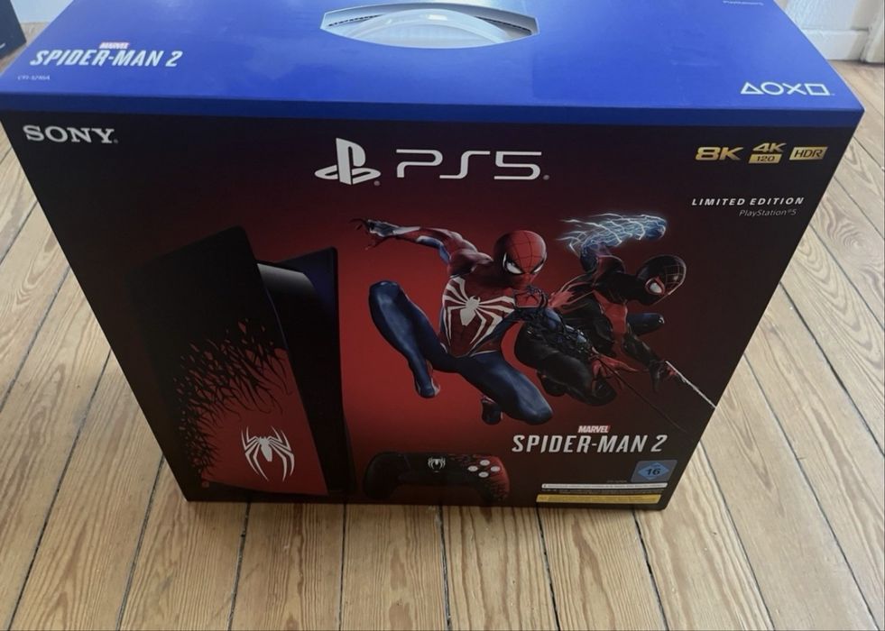 Sony PlayStation 5 - 825GB - Disc Edition - Spider-Man 2 Limited Edition