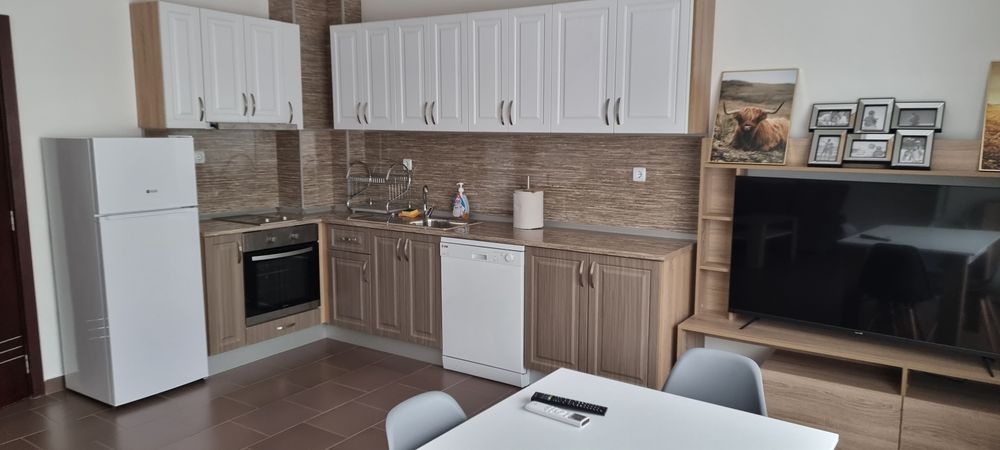 Дава се под наем Двустаен апартамент в Пловдив, Сточна гара - 80 кв.м за 548.25 € - Снимка #12