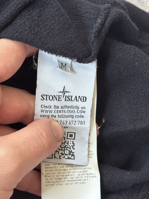 Stone island M size crew neck pocket суичър