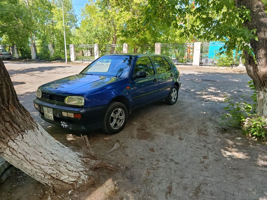 Продам гольф 3 в отличном состоянии.
