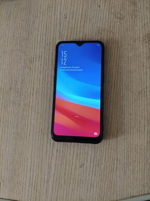 Продам телефон Oppo A5s недорого