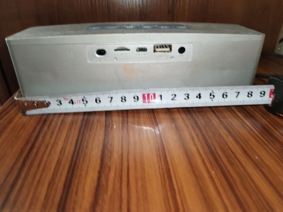 Мобильная колонка на запчасти (ишламиди)