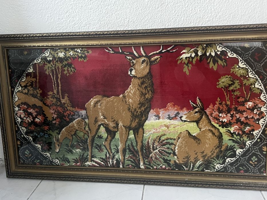 Tablou Carpeta cu Cerbi