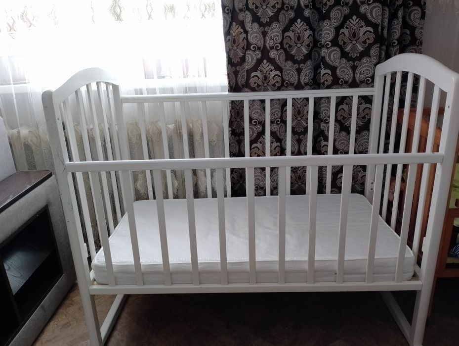 Детские кроватки