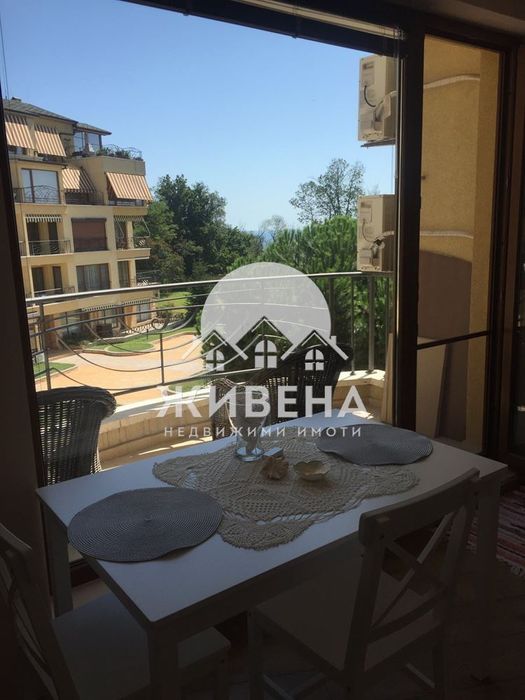 Дава се под наем Двустаен апартамент в Варна, м-т Евксиноград - 65 кв.м за 1296.42 € - Снимка #1