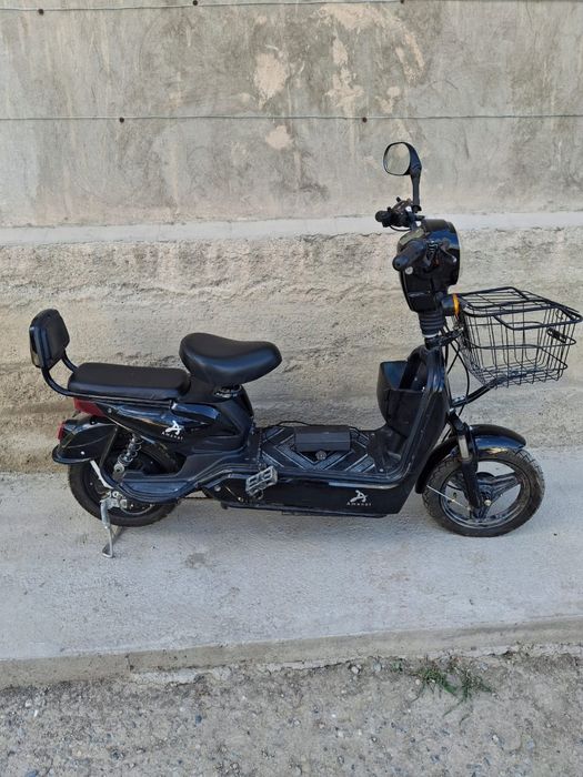 Продается электро скутер