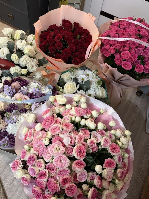 Продам цветы 10-15к