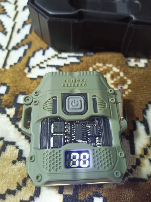 Зажигалка фонарик