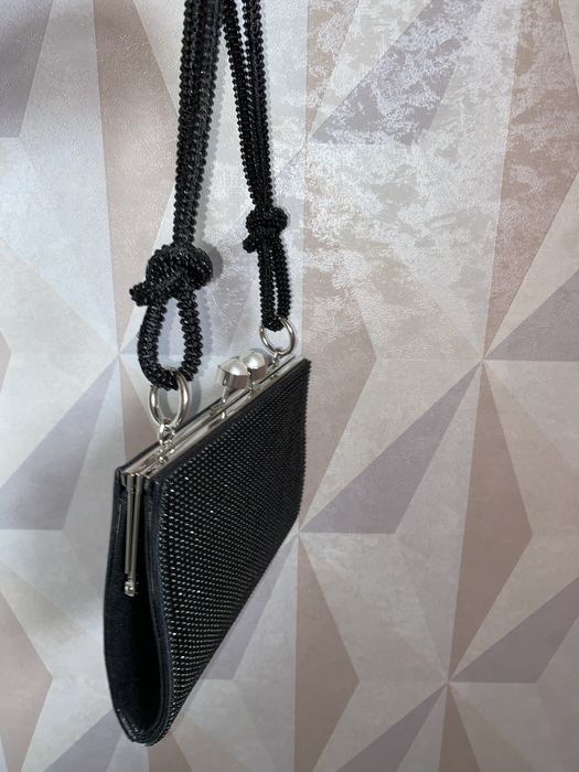 Мини черна чанта