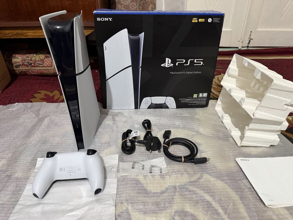 Ps5 Yangi Koreyadan Kelgan Xotirasi 1TB ichida 9ta Top uyini bor
