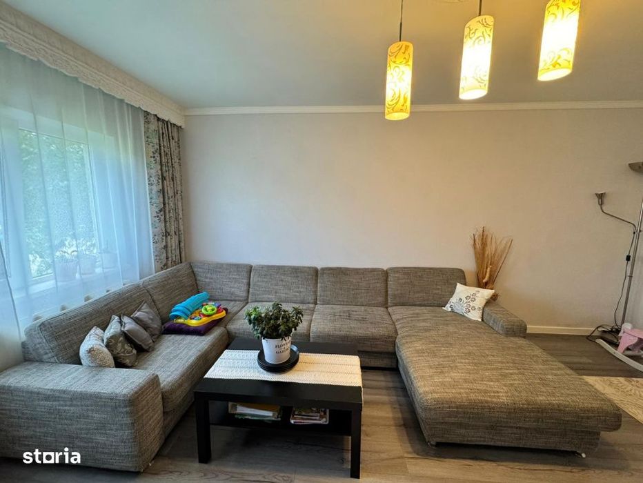 Oportunitate! 3 camere decomandate, 64 mp utili, 2 bai, boxa subsol, p