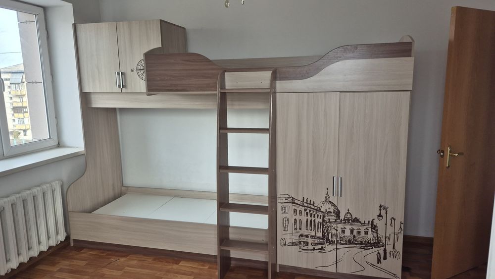 Детская двух спальная кровать