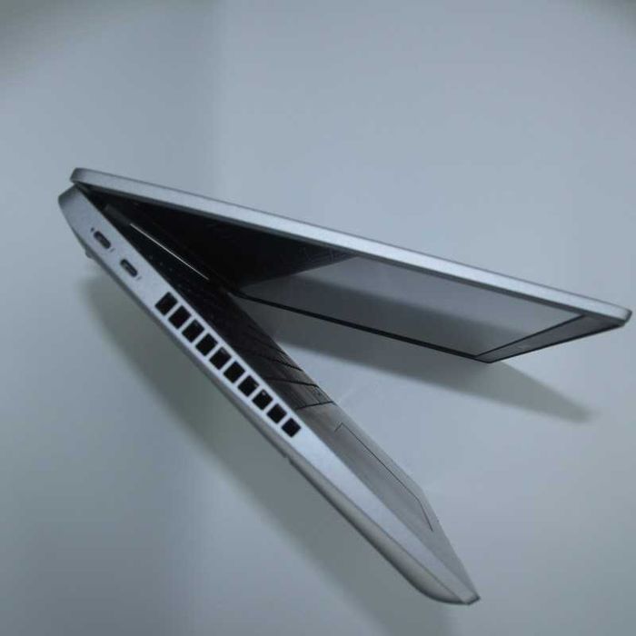 Laptop REFURBISHED Dell Latitude 5521 15.6" FHD, i7-11850H 4.80GHz, 16GB DDR4, 512GB SSD, GeForce MX450 | ComputerSystems.ro