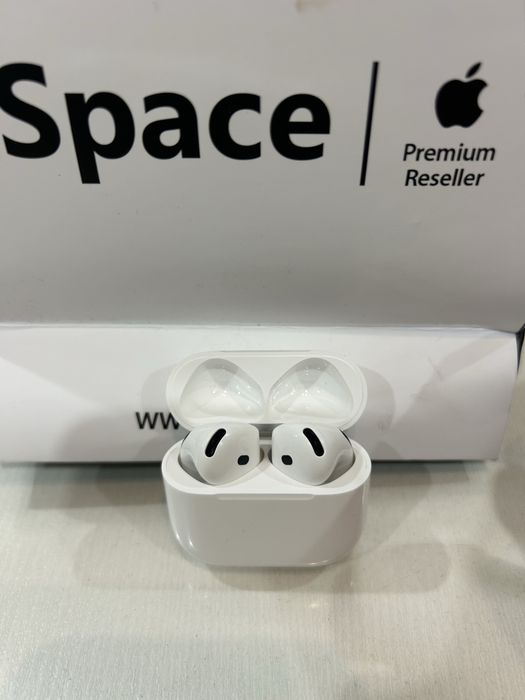 AirPods 4 шумоподовлением (ANS)