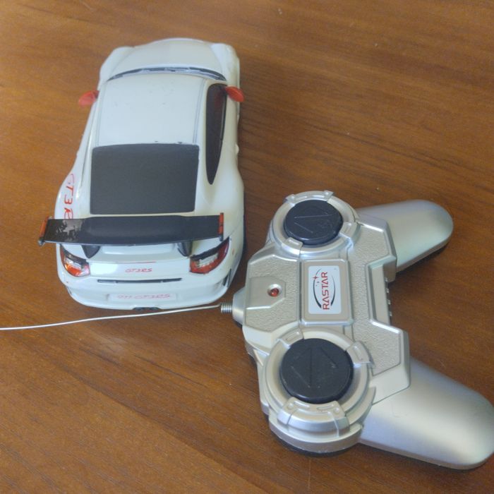 Леки колички с дистанционно