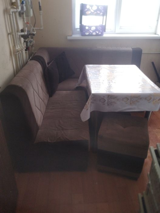 Hammasi srochno sotiladi! Holati ideal.Aybu yoq tel qisela kelishamiz