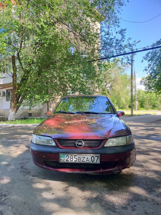 Срочно Opel Vectra сел и поехал!