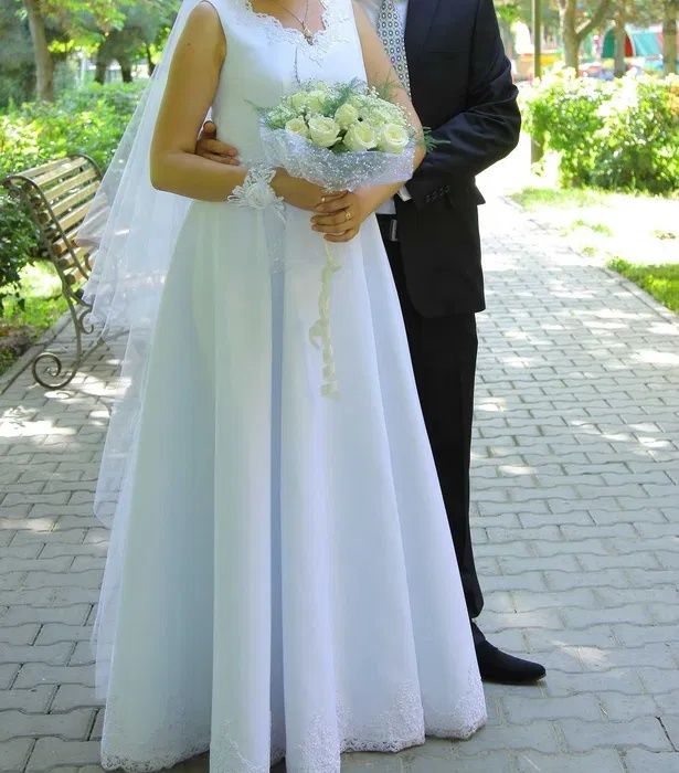 Продам свадебное платье