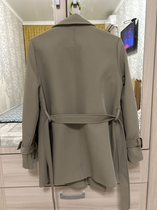 Тренч новый 20000.