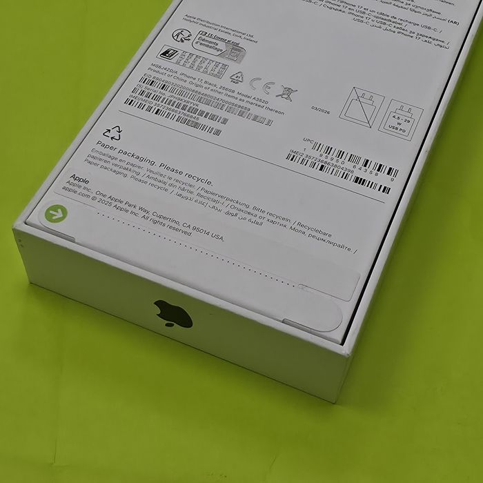 ЗАПЕЧАТАН 256GB iPhone 17 Yettel Гаранция 2029г. Black