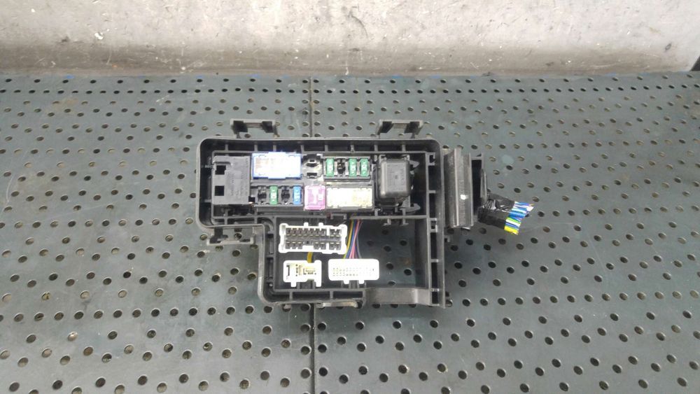 Panou sigurante nissan qashqai 2 suv j11 7254576330 7154576330