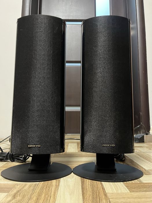 Set doua Boxe raft sau surrond Onkyo SKF-501F