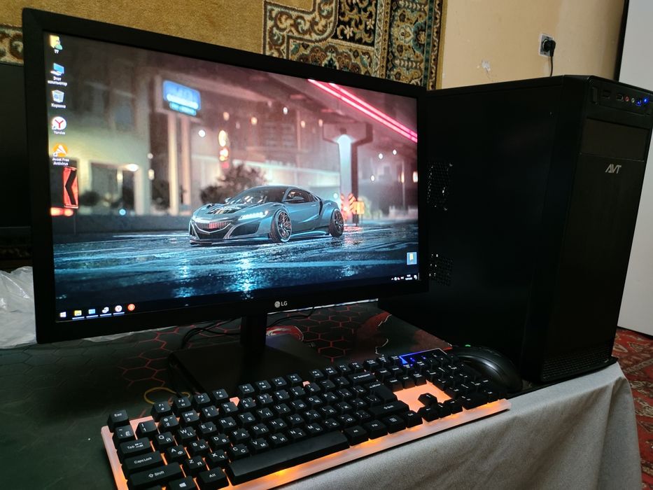 Domawniy  igravoy komyuter i3 10100 ozu 8gb